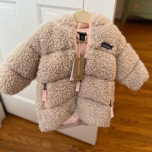 NWT Patagonia Hi-loft Parka size 3-6 mo